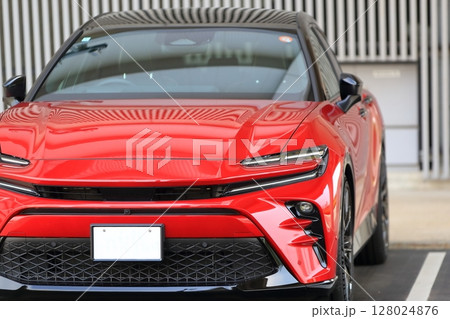 赤い国産スポーツカー 128024876