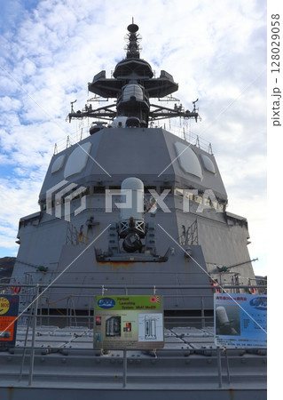 護衛艦の高性能20ミリ機関砲 Phalanx（ファランクス） 128029058