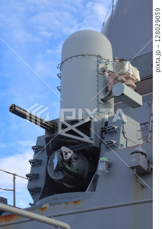 護衛艦の高性能20ミリ機関砲 Phalanx（ファランクス） 128029059
