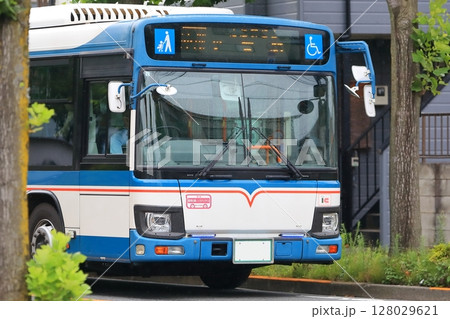 路線バス 路線バス 128029621