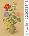 8月の茶花 128031846