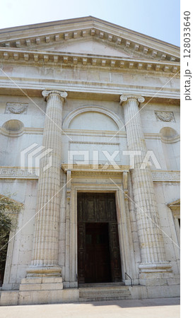 White historical church of San Nicolo in Verona. 128033640
