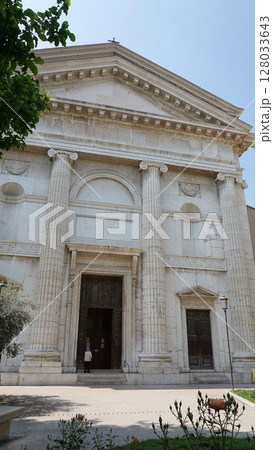White historical church of San Nicolo in Verona. 128033643