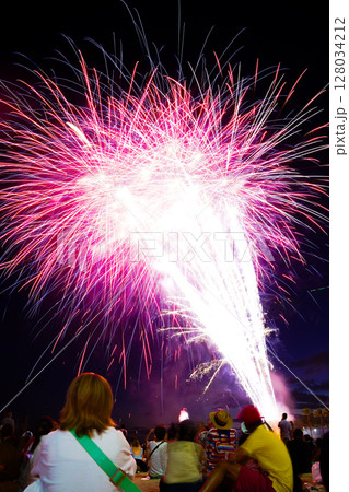 ハワイ ヒルトンの花火 ハワイ ヒルトンの花火 128034212