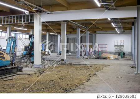 工場・倉庫のリフォーム工事 128038683