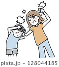 子供を叩く母親のイラスト 128044185