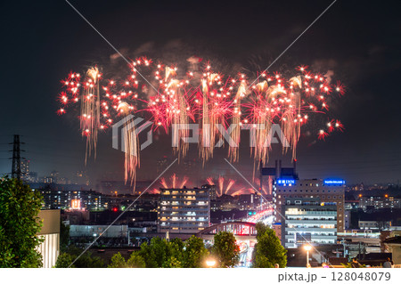 《東京都》東京競馬場花火・2025 128048079