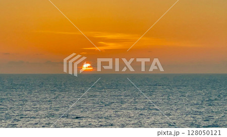 カリブ海の夕焼け 128050121