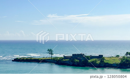 クルーズ船でいくドミニカ 128050804