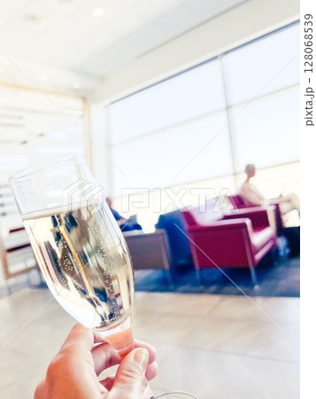 ダラスのラウンジ 128068539