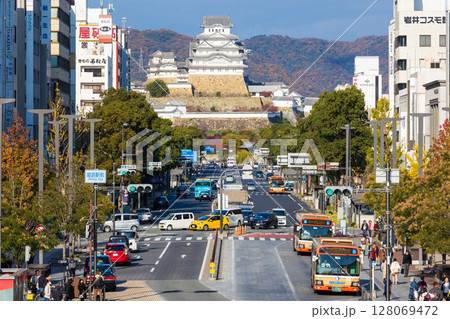 世界遺産　国宝姫路城　JR姫路駅キャッスルビュー 128069472