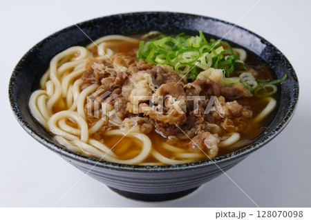 肉うどん 128070098