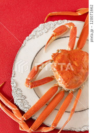 松葉ガニ　ズワイガニ 128071662