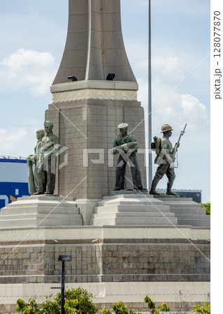 Statue of The Victory Monument Statue of The Victory Monument 128077870