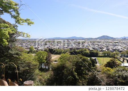 滋賀県彦根市彦根城 128078472
