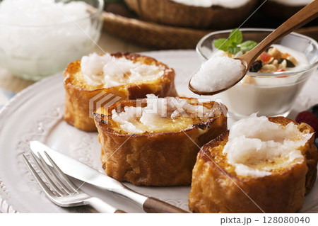 ココナッツオイル / フレンチトースト 128080040