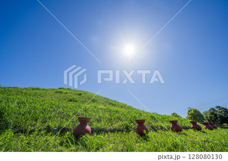 青塚古墳史跡公園の景色 128080130