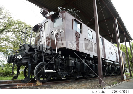 公園の電気機関車　EF15 128082091
