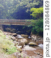 清流と橋 128084869