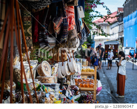 フィリピンのビガン周辺 128090347