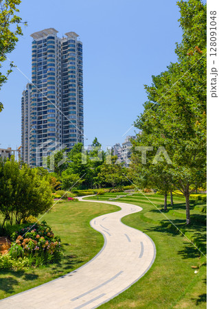 カーブ 曲線 曲げ 128091048