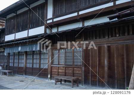 木曽の宿場町 妻籠宿 木曽の宿場町 妻籠宿 128091176