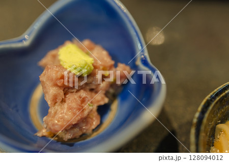 とろける極旨！大間マグロのネギトロ小鉢 128094012