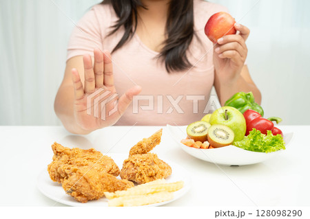 Junk food no good health eating for diet. Junk food no good health eating for diet. 128098290