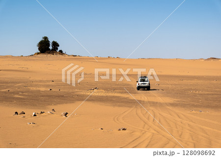 White rock formations and sand dunes in Egypt's White Desert, natural desert landscape	 128098692