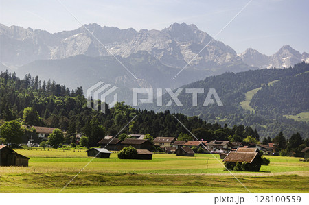 Panoramic view of the Alpspitze in the Bavarian Alps, Germany 128100559