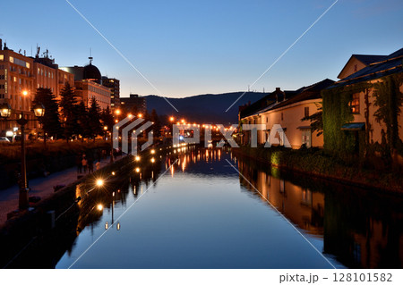 小樽運河夕景 128101582