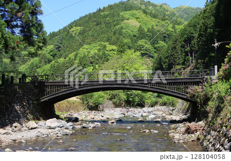 朝来市　神子畑の鋳鉄橋 128104058