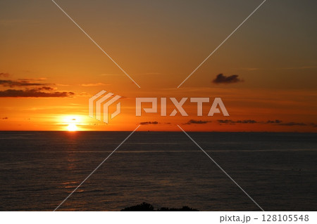 世界遺産サンセット 世界遺産サンセット 128105548