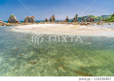 《和歌山県》橋杭岩・南紀の景勝地 128106867