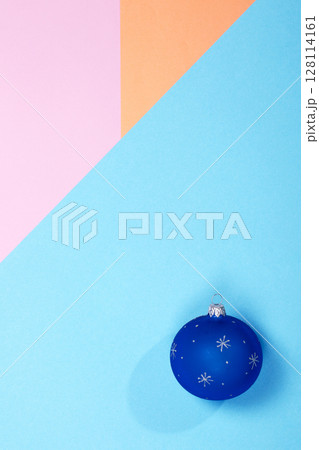 Christmas the ball on a colored background Christmas the ball on a colored background 128114161