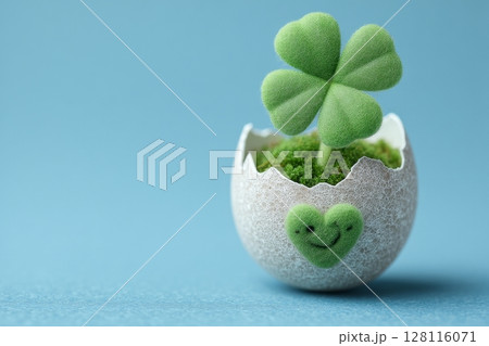Cultivating watercress microgreens in eggshells at home 128116071