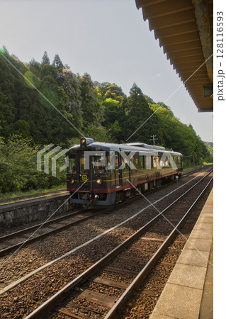 京都丹後鉄道　宮舞線　丹後くろまつ号4 128116593