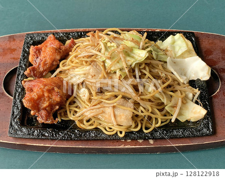 チャイニーズチキンやきそば　チャイニーズチキン焼きそば 128122918