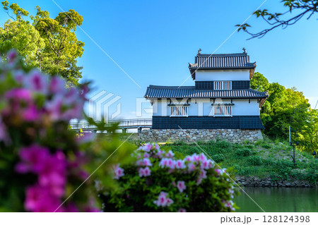 福岡城潮見櫓　2025年に復元された側の櫓 128124398