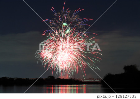 第4回川口花火大会／2024年（埼玉県川口市） 128127535