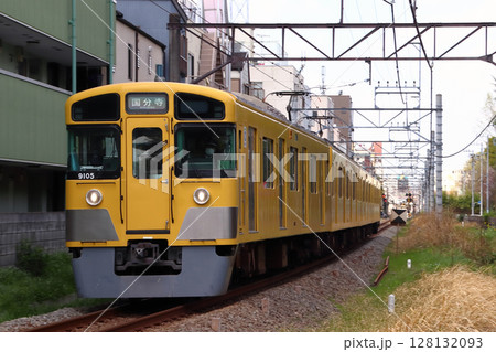 ［ST］西武多摩湖線9000系電車（ワンマン運転：国分寺⇔多摩湖） 128132093