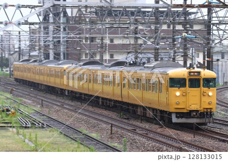 ［JR-W］山陽本線115系電車（岡山地区：相生行） 128133015