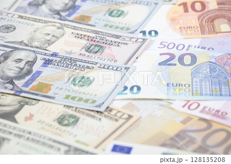 ユーロ ドル 128135208