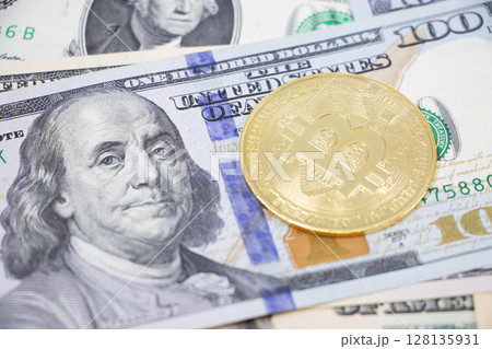 ドル 仮想通貨 128135931