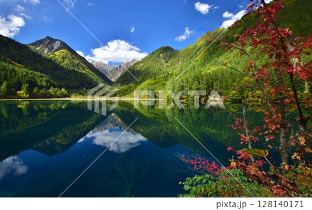 中国の世界遺産 九寨溝 中国の世界遺産 九寨溝 128140171