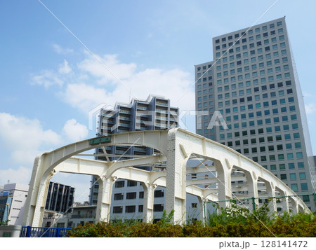橋の見える東京風景｜豊海橋 128141472