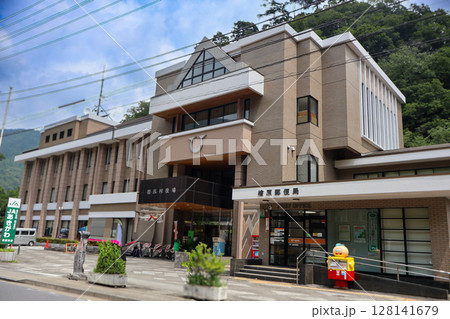 檜原村役場 檜原村役場 128141679