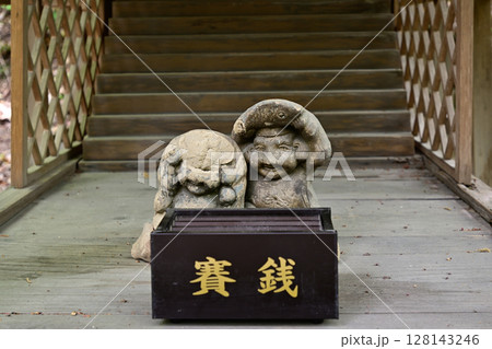 日牟禮八幡宮 末社 恵比須神社 恵比須像 日牟禮八幡宮 末社 恵比須神社 恵比須像 128143246