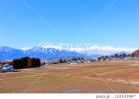 3月の信濃大町からの北アルプス　　　信州の山々　　　信州の風景 128143967