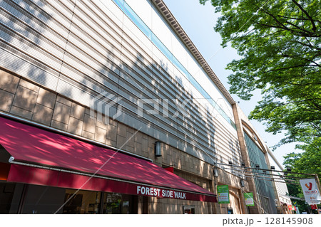 ミッテン府中 FORiS 京王線府中駅前のショッピングセンターを散策 東京都府中市宮町 ミッテン府中 FORiS 京王線府中駅前のショッピングセンターを散策 東京都府中市宮町 128145908